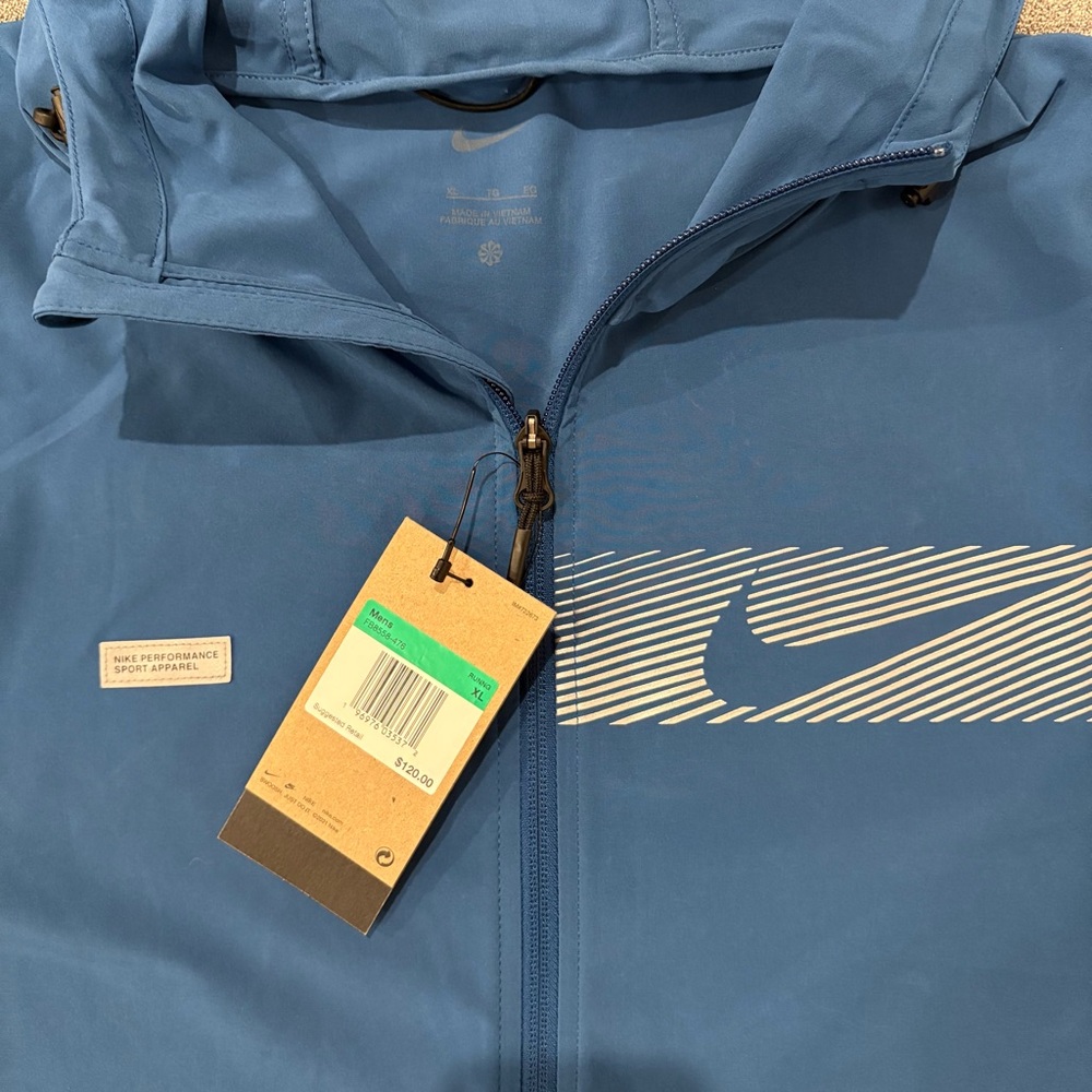 NWT Nike Unlimited Flash Jacket- Court Blue/Reflective Silver Men's XL - Picture 2 of 8